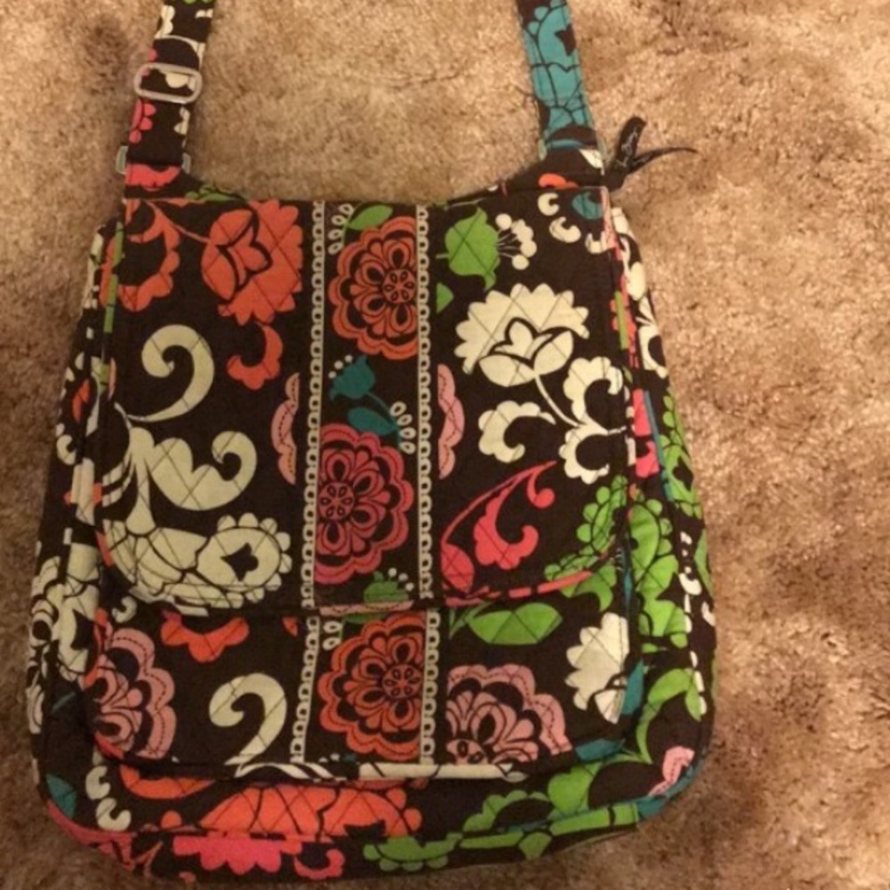 EUC Vera Bradley Crossbody Purse